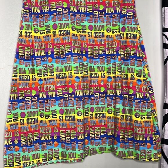 Girls size 12 /14 custom-made Beatles retro swing dress - Picture 10 of 11